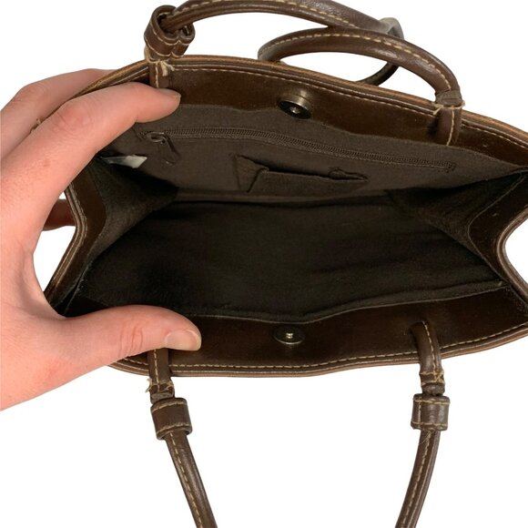 Y2K Brown Faux Vegan Leather Purse Initial C 2000's Style Small Snap Closure - Picture 5 of 6